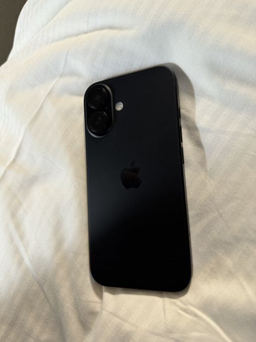 Iphone 16 - 126GB
