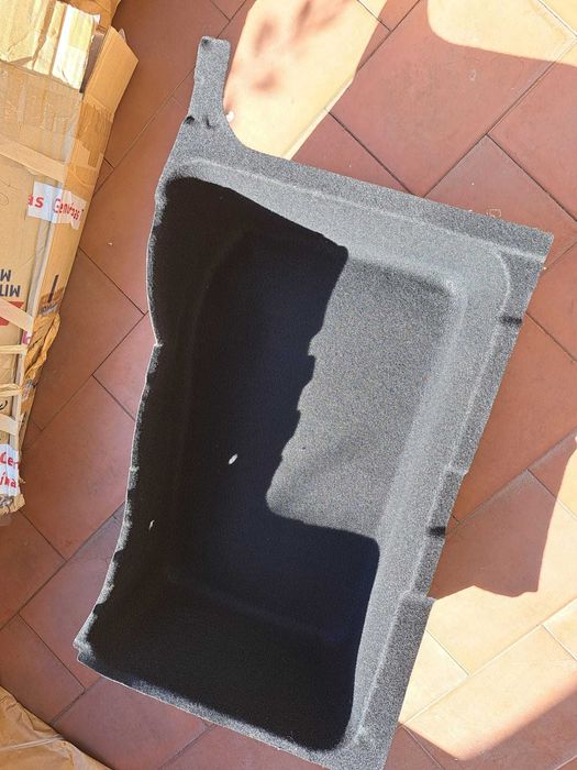 W211 forra interior mala Mercedes original a estrear