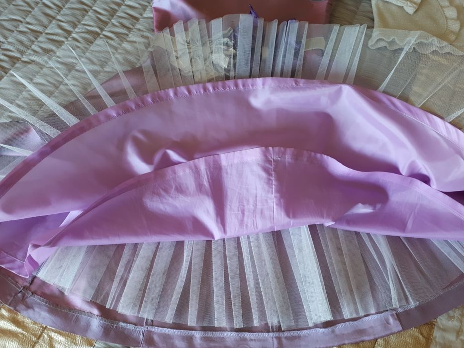 Vestido cerimónia, marca Valentina, 8/9 anos, + casaco