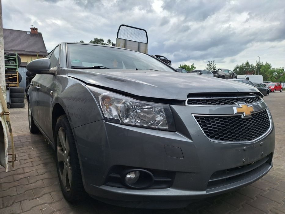Chevrolet cruze sedan 2011 2.0 diesel na części