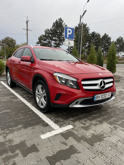 Мерседес GLA 250
