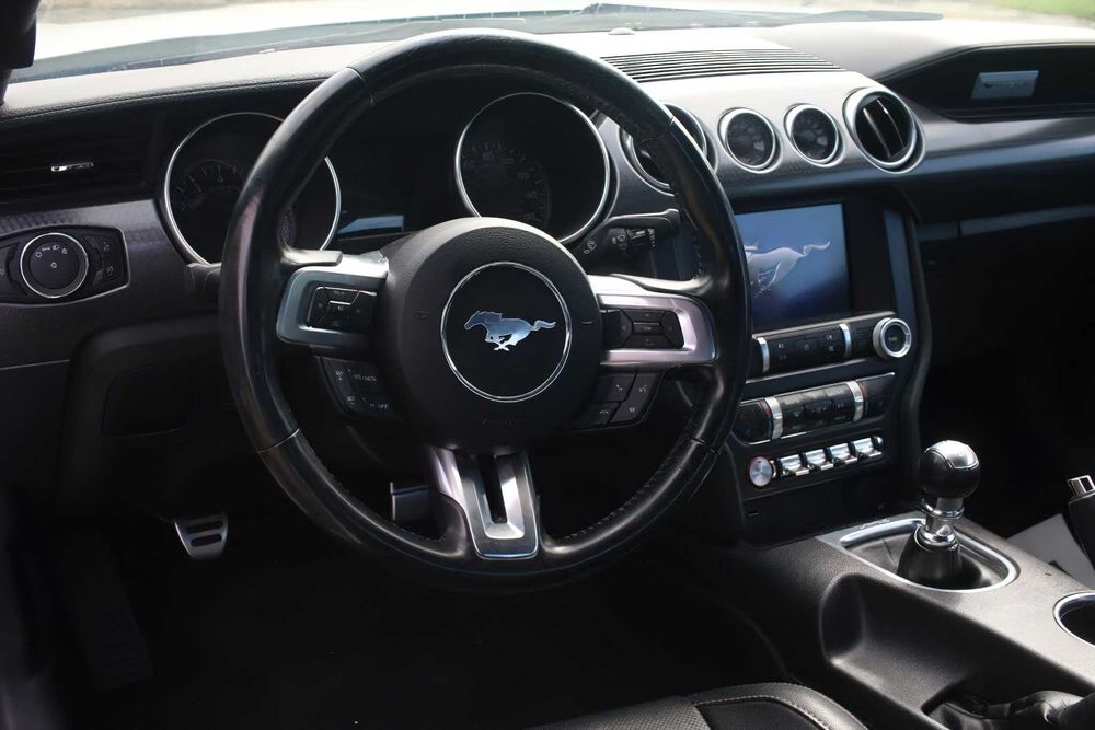 Ford Mustang EcoBoost Premium      2019