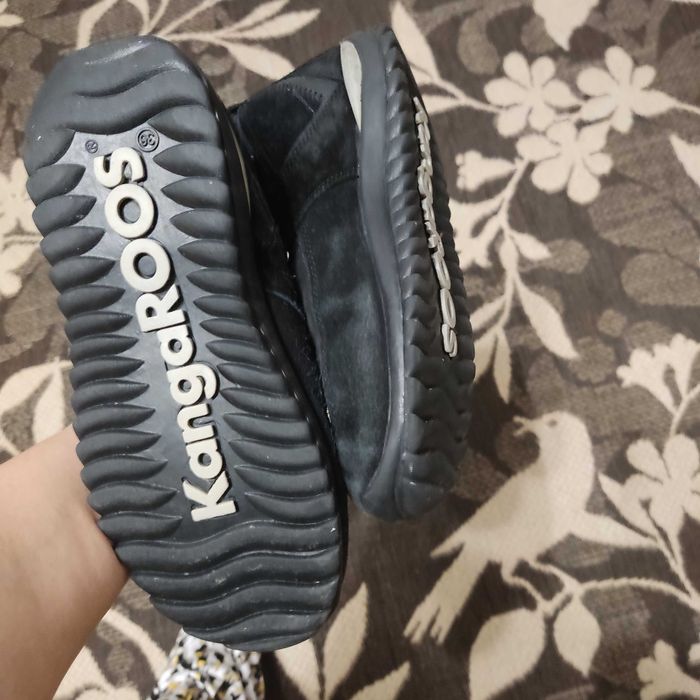 22 см., 23,5см. Зимові чоботи для дівчинки  9-10років