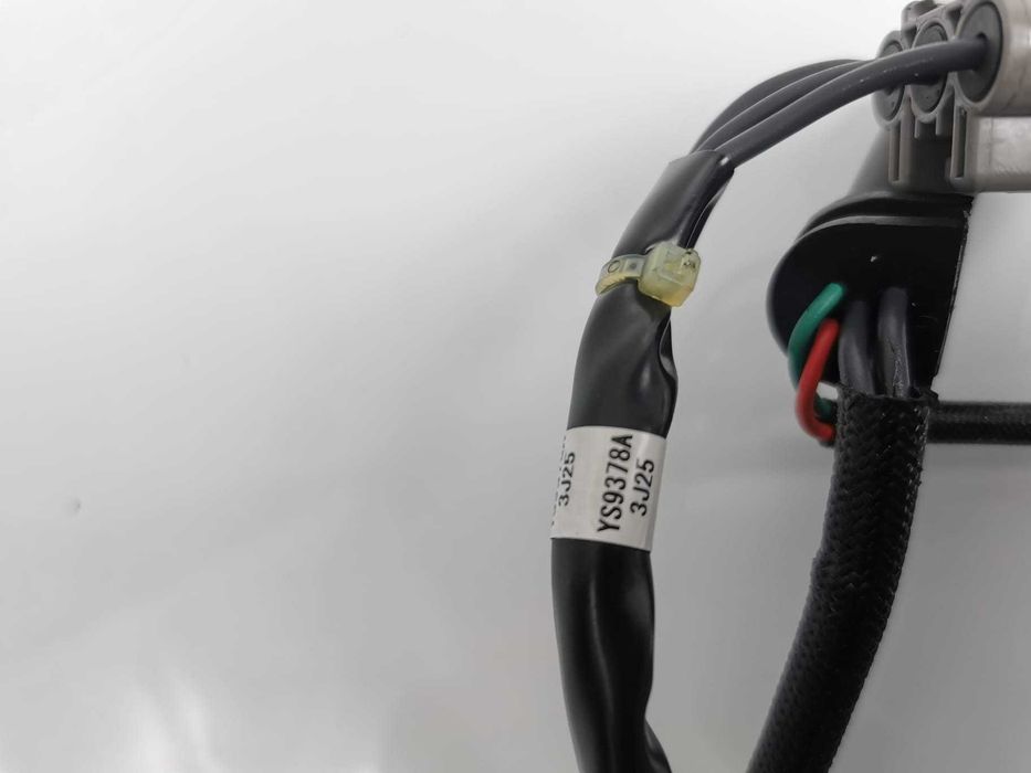 Triumph Daytona 660 Tiger 660 Trident 660 Oryginalny Alternator Prądnica Stojan  T1304201 Sprawna