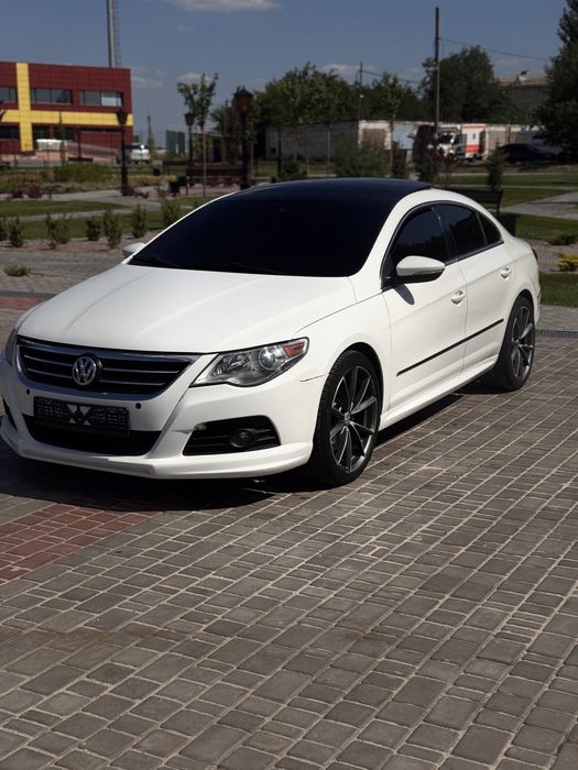 Volkswagen Passat CC, 2009