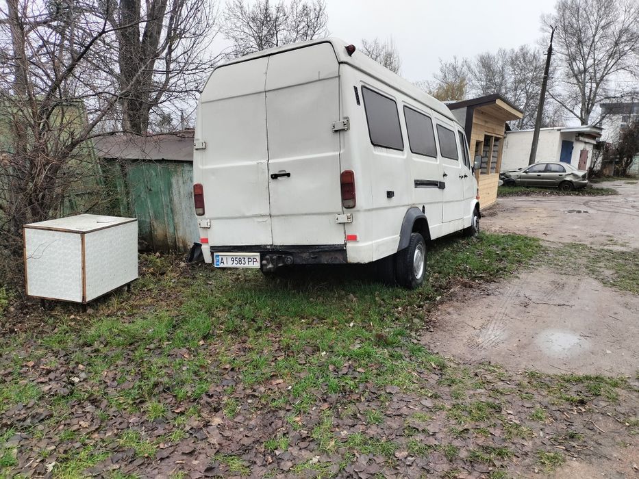 Продам бус Mercedes Benz 410D