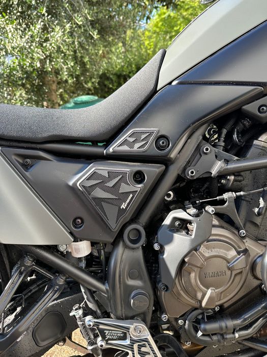 YAMAHA TENERE 700  como nova