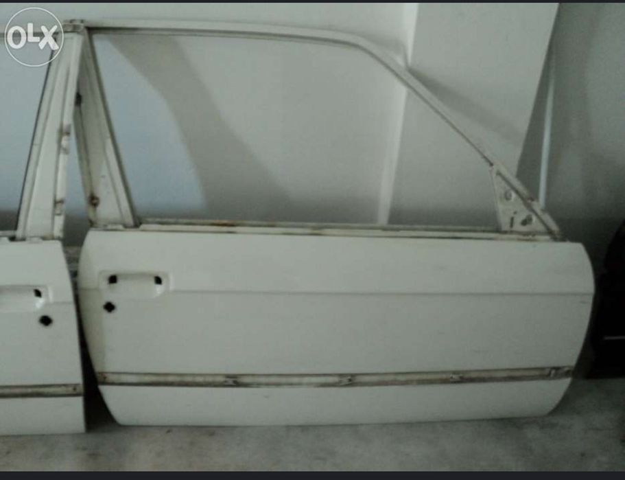 BMW E30 peças várias