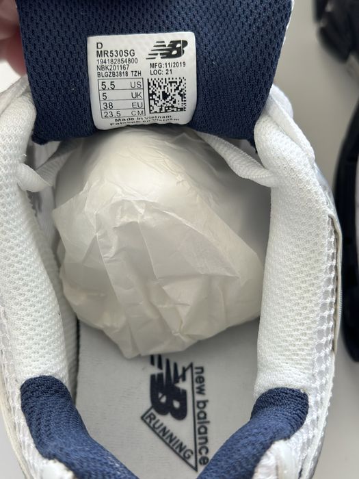 New Balance 530 novo na caixa