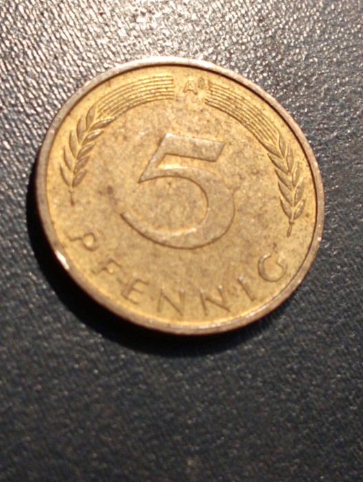 2 moedas 5 Pfennig - Alemanha Germany - Letra A 1994/Letra D 1995 RFA