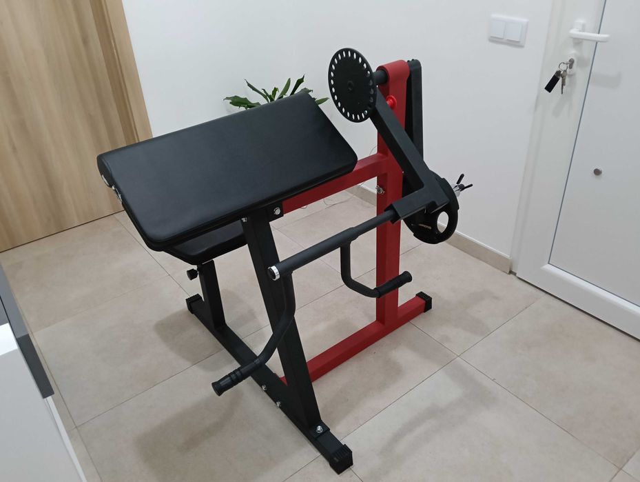 Scott Biceps Machine425561653720524801