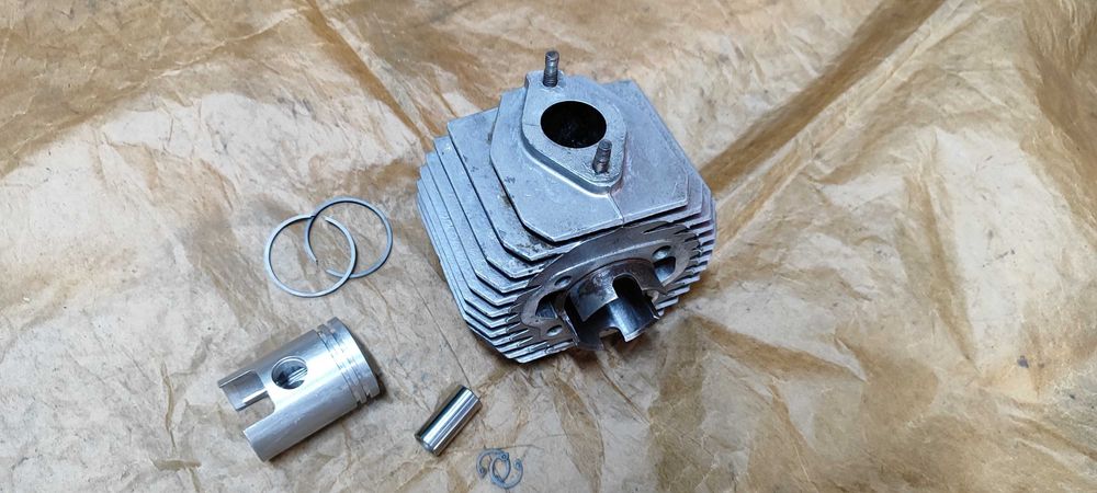 Jawka cylinder 50 jawa oryginał po szlifie tłok PAL oryginał Romet oga