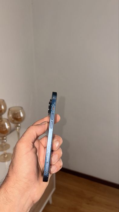 Iphone 13 azul escuro