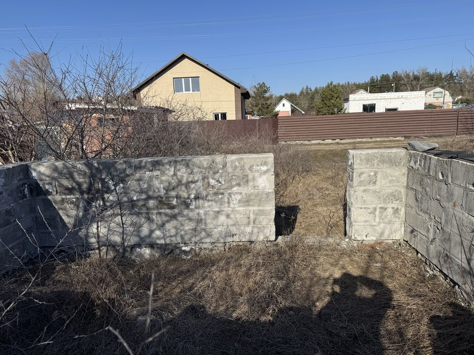 ПРОДАМ  дачу  біля річки Дніпро