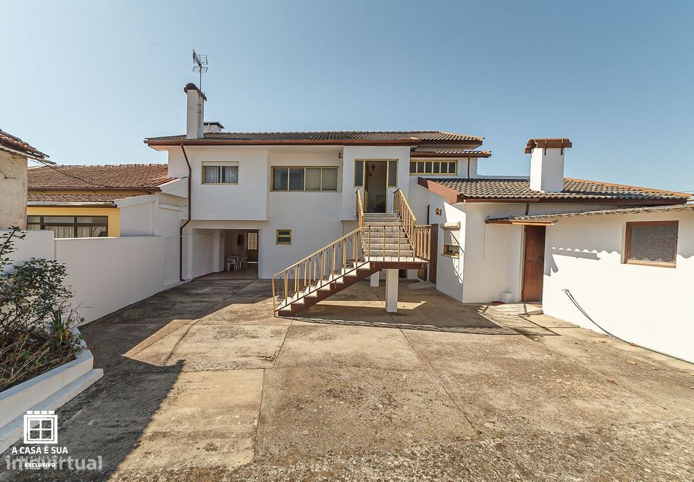 Excellent T3 House with 2,979 m2 Plot in Avanca – Exclusive