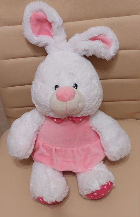 М'яка іграшка Зайка в рожевій сукні 35см