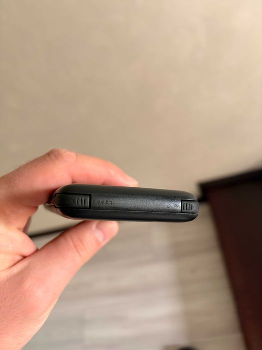 Павербанк Belkin 10000mAh 23W USB-C + Lightning