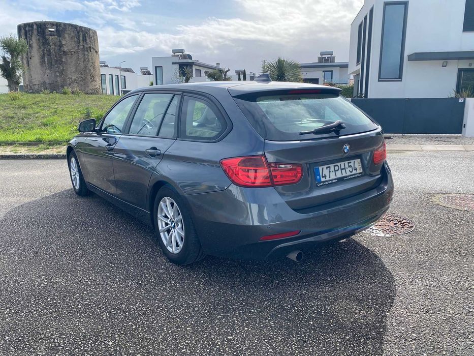 BMW 318d Touring Automática | NACIONAL | 1 Dono | Full Pele