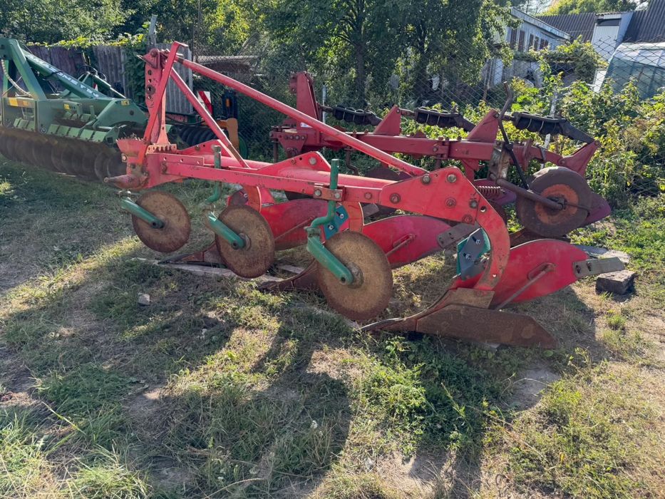 Плуг Kverneland 3-х корпусний 35 40 Квернеланд 14 16 cali Lemken opal 090 90