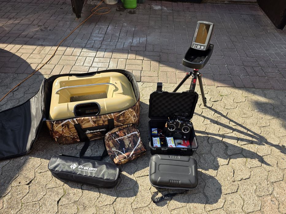 Łódka zanętowa Hunter 650 Platinum Jak Nowa