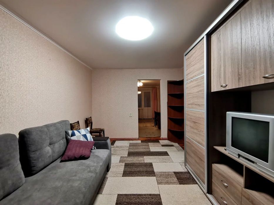 Продається 2 к квартира Ушинського 11, Соломʼянка