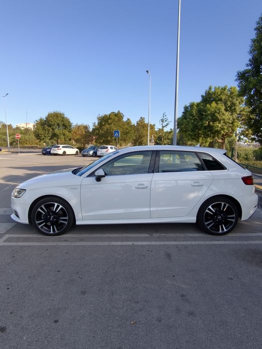 Audi A3 Sportback 1.4 TFSI e-tron S-Line S Tronic