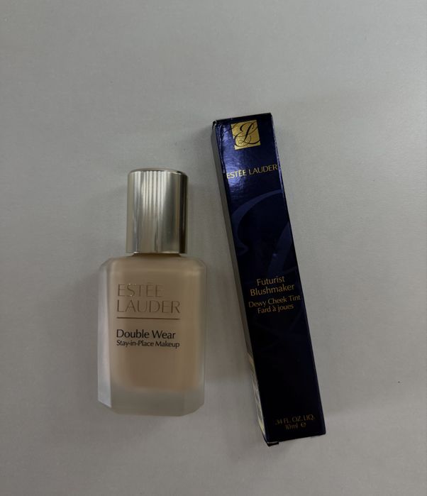 Podkład Estee Lauder Double Wear+róż Estee Lauder