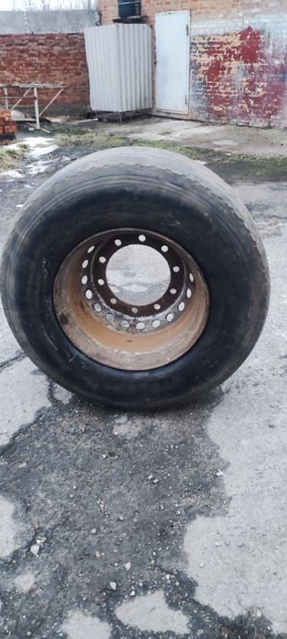 Шина,диск,запаска 22.5*11.75(ЕТ-120),385/65/22.5