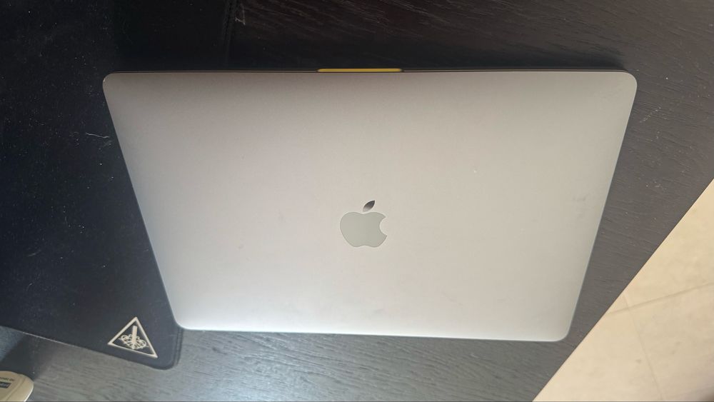 Macbook Pro M1 13” 2020 8gb 256gb