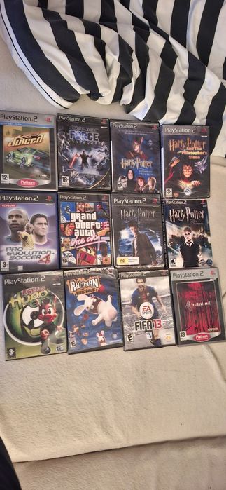Pudełka do gier na Ps2