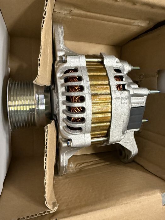 Alternator Nowy Renault Gama T  K C