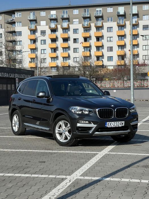 BMW X3 Ekonomiczny SUV, wysoki, niezawodny, gotowy do codziennej jazdy