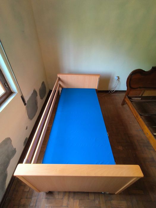 Cama Articulada Elétrica Tecnimoem Premium – Estado Impecável