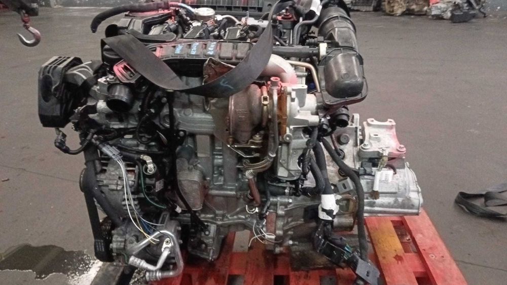Motor Citroen C4  1.2i    110CV   ref: HN05