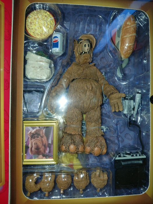 Neca ALF (Alien Life Form)
