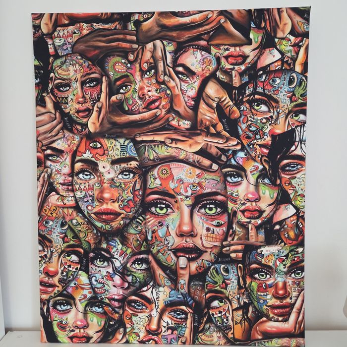 Quadro decorativo com caras moderno, tecido sobre tela, designer Xana Abreu 80 x100cm