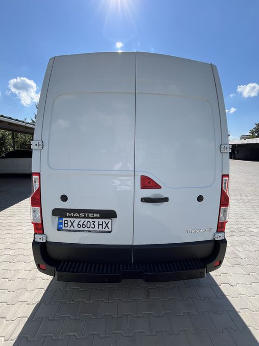 Продаю Renault Master 2012 року 2.3 dci MT