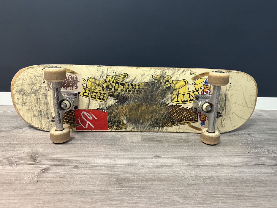 Deskorolka Anti hero/ Ace Trucks