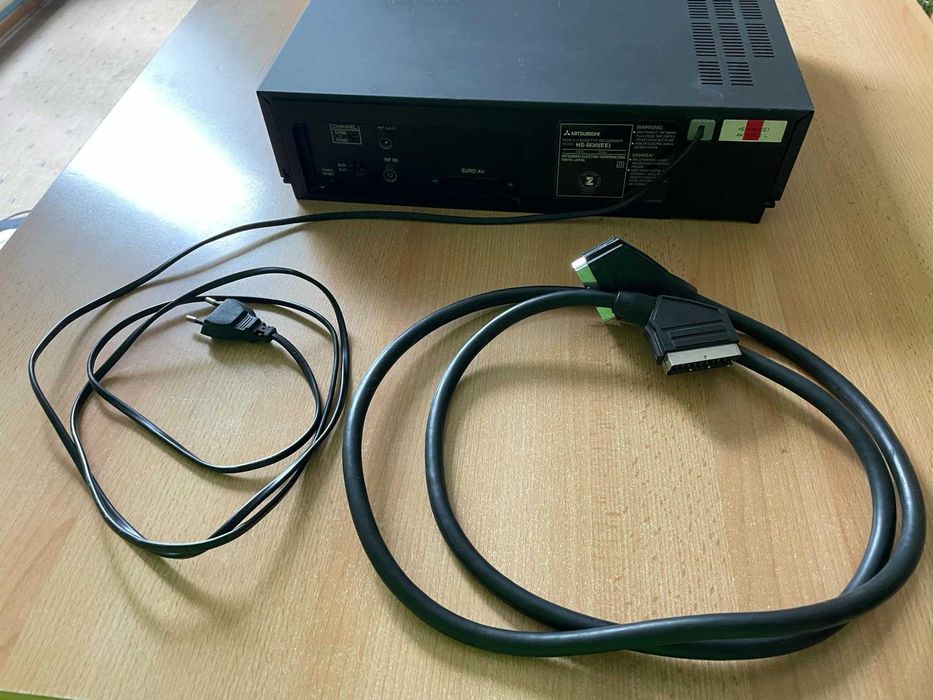 Odtwarzacz kaset  VHS Mitsubishi HS-M30(EE)