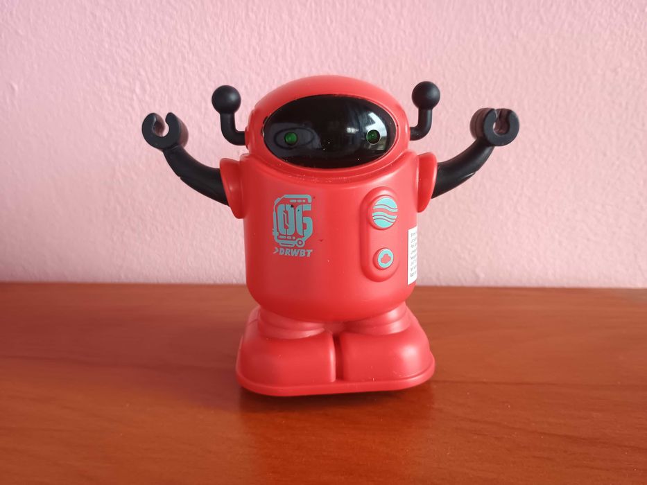 Tracerbot robot zabawka interaktywna