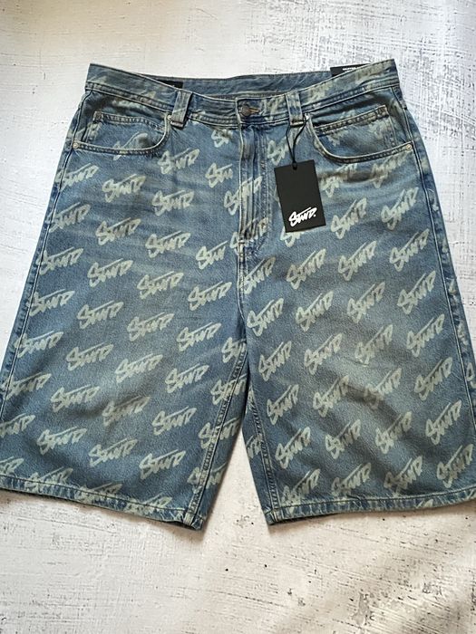 Pull&Bear Shorts Skater Fit