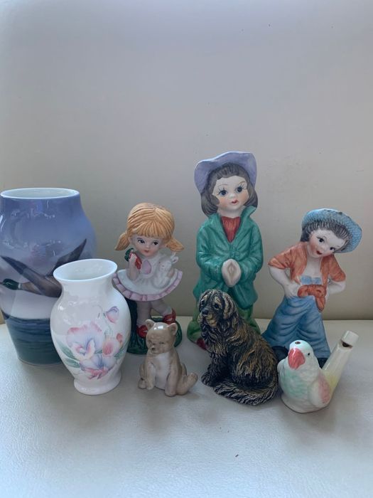 Фарфоровые статуэтки СССР,  вази и др.