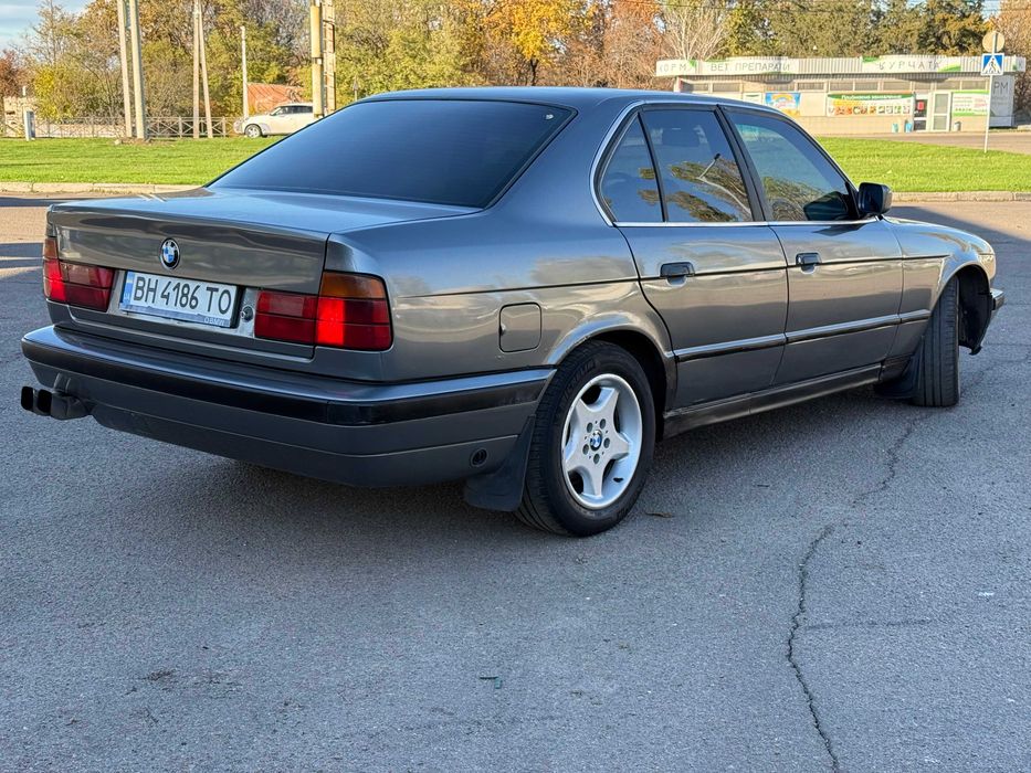 Продам BMW 5-series е34 1990р 2.0 м50-б20 плита механика