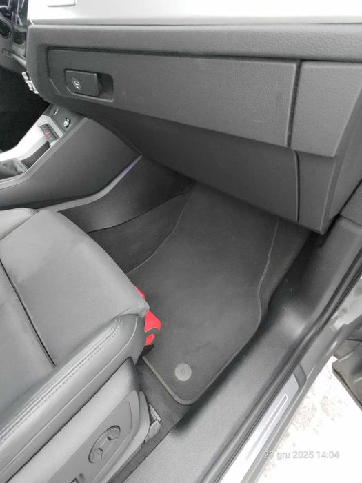 Profesjonalne czyszczenie samochodów