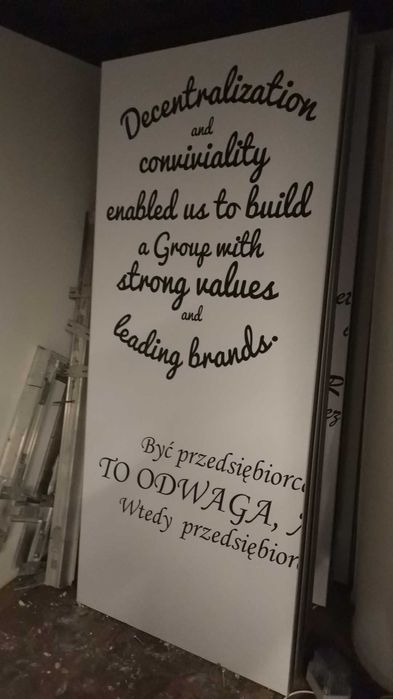 Ścianka, zabudowa mobilna elektryczna Optimal 7.7 metra