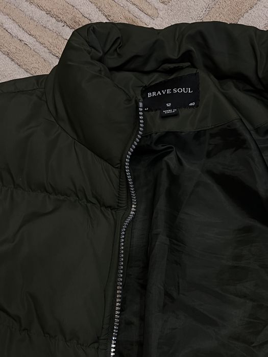 Куртка зеленого кольору (осінь/весна)