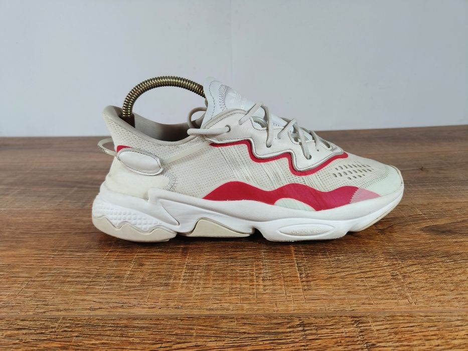 Кросівки Adidas Ozweego