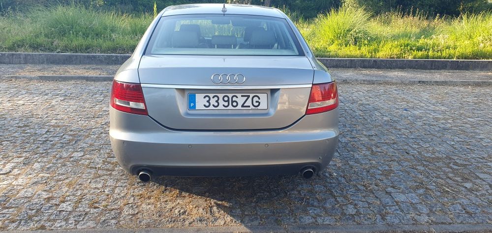 Audi A6 2.4 V6 (GPL) - 2004 - Para Reparar ou Peças