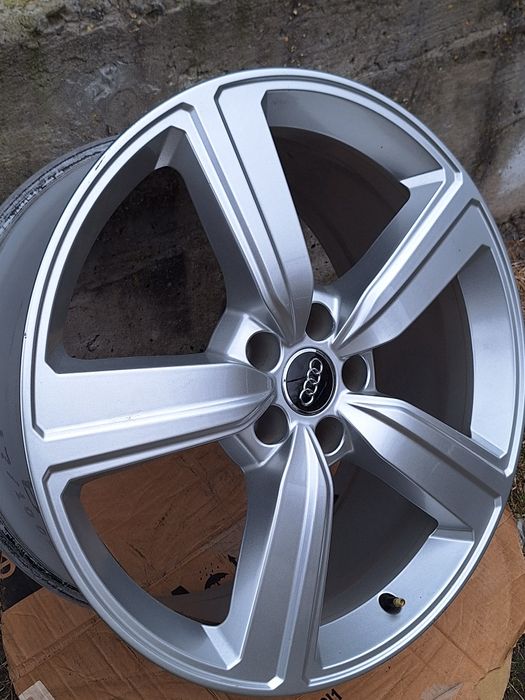 Оригінал литі диски R20 AUDI e tron Q7 Vw Touareg 3