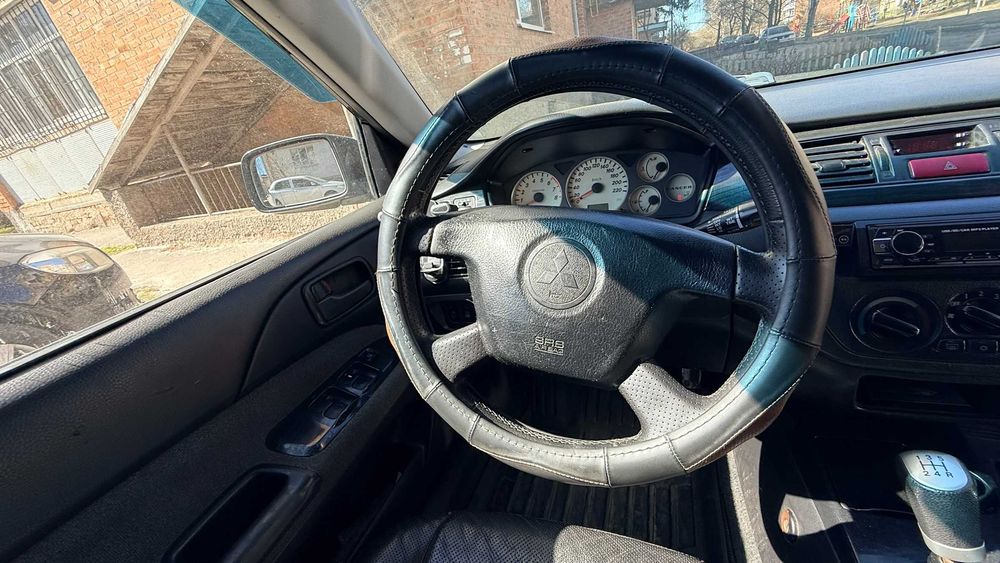 Mitsubishi Lancer 2005